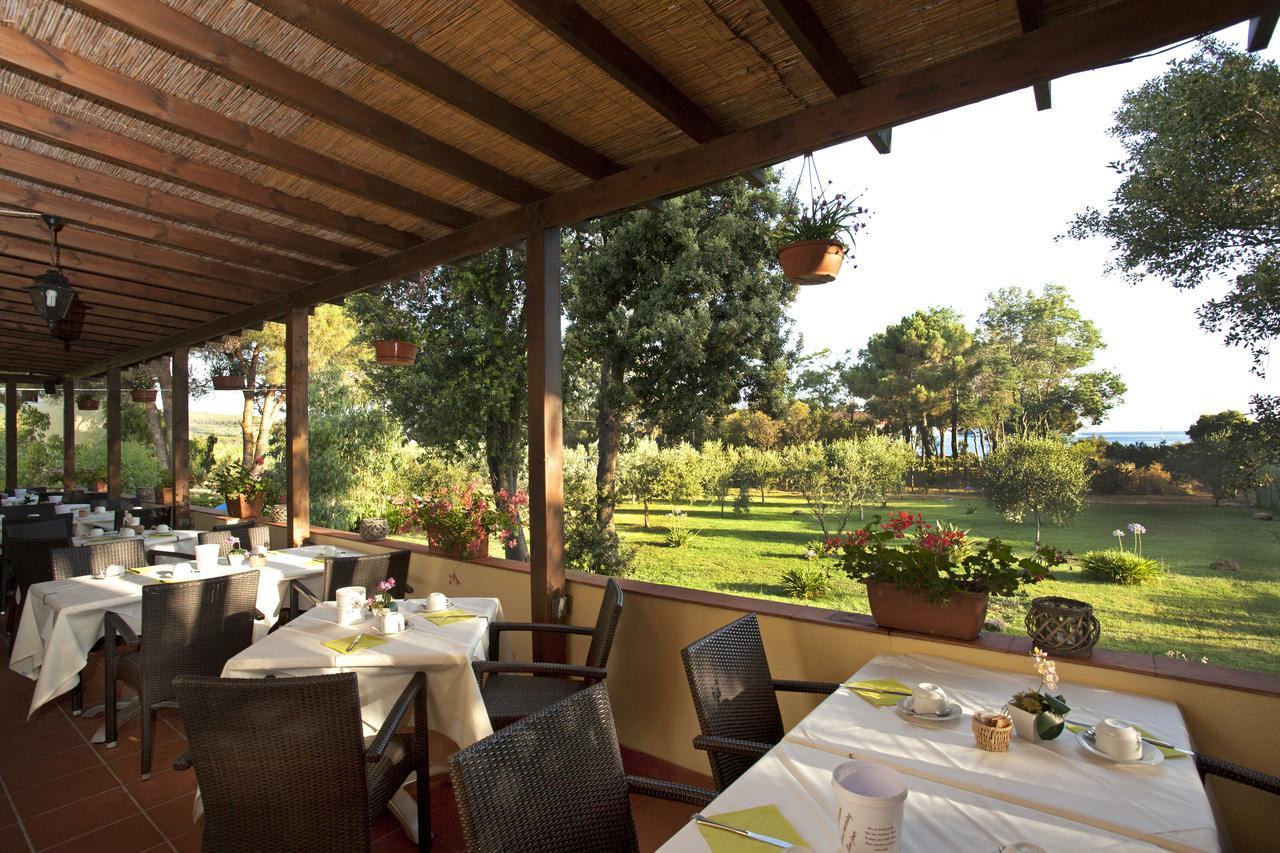 Hotel Tirrena Bike & Country Hotel Portoferraio Exterior photo